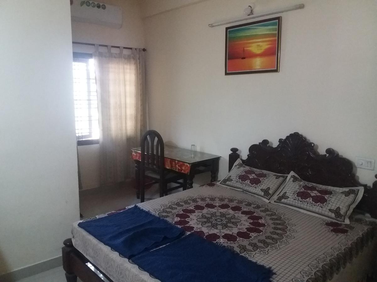 Classic Tourist Home Kochi Esterno foto